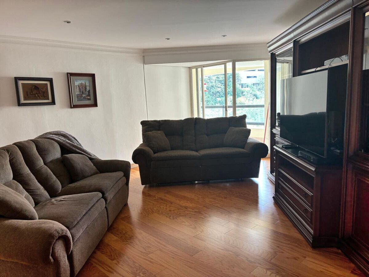 venta departamento lomas country