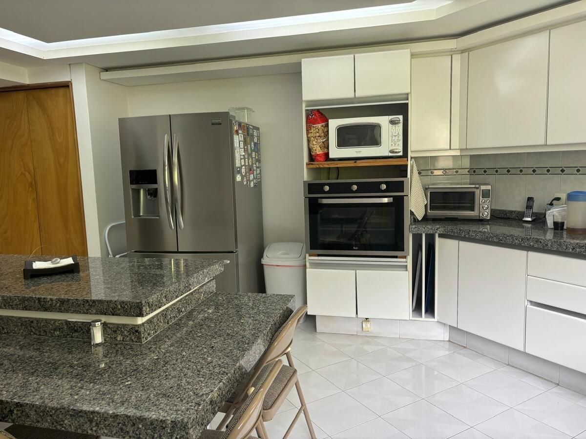 venta departamento lomas country