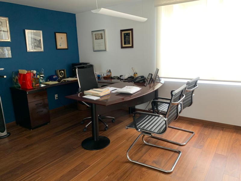 Casa En Condominio En Renta  O Venta En Lomas De Chapultepec