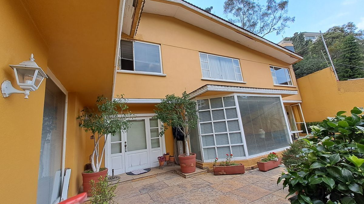 CASA EN VENTA EN LA HERRADURA