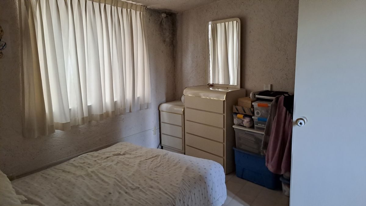CASA EN VENTA EN LA HERRADURA