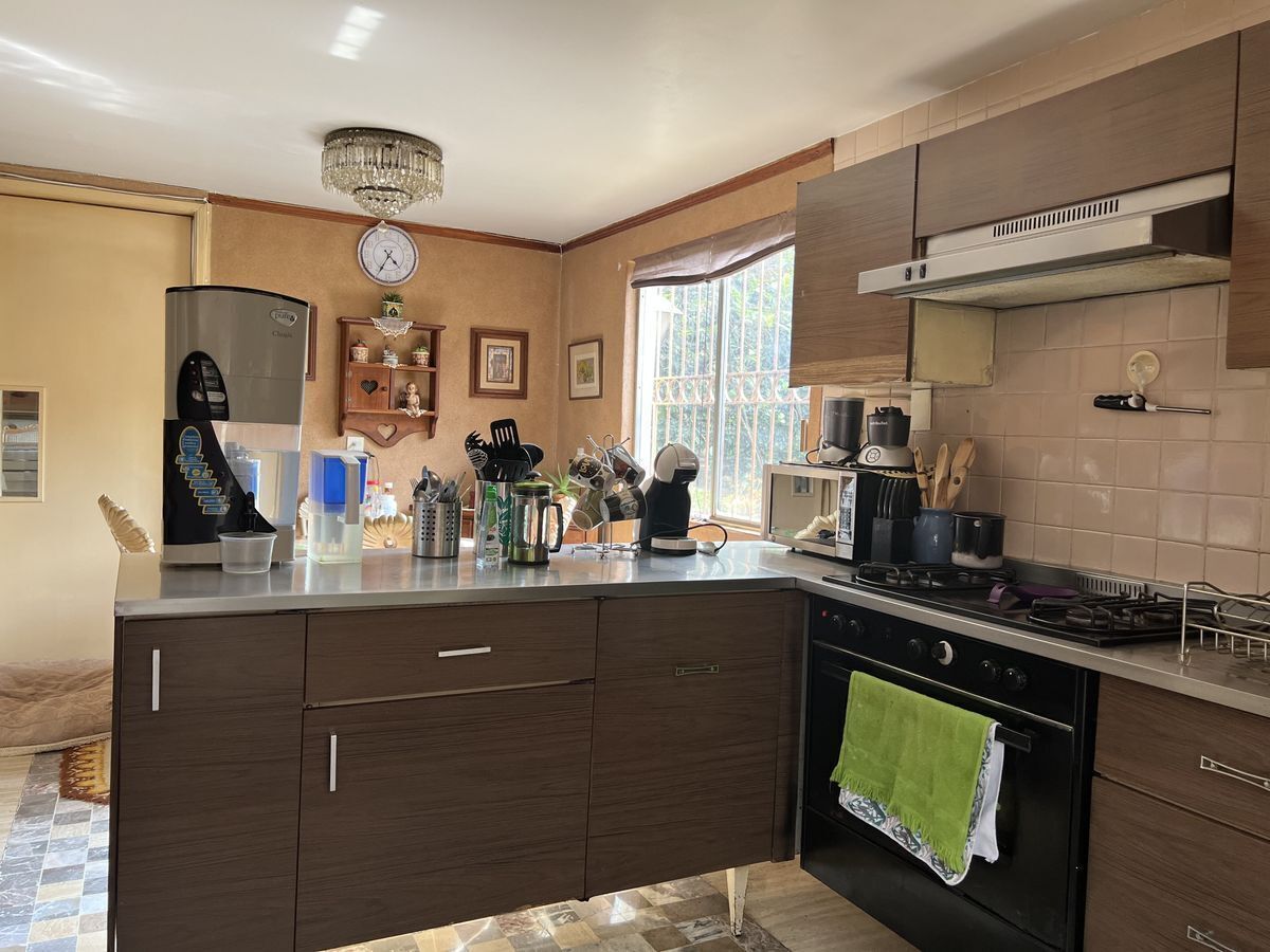 Venta casa en Lomas del Sol con doble vigilancia