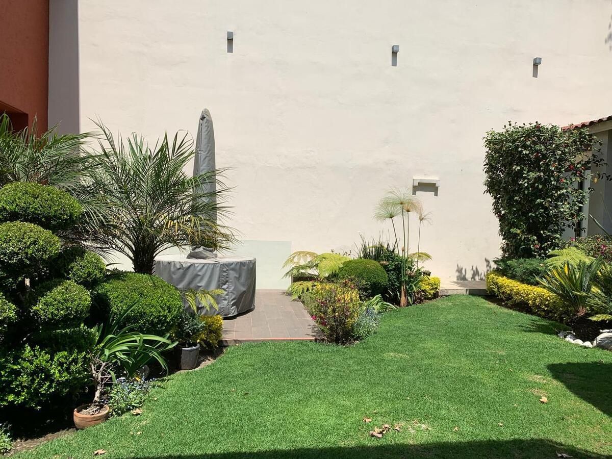 VENTA CASA EN PRIVADA LOMAS DE LAS PALMAS
