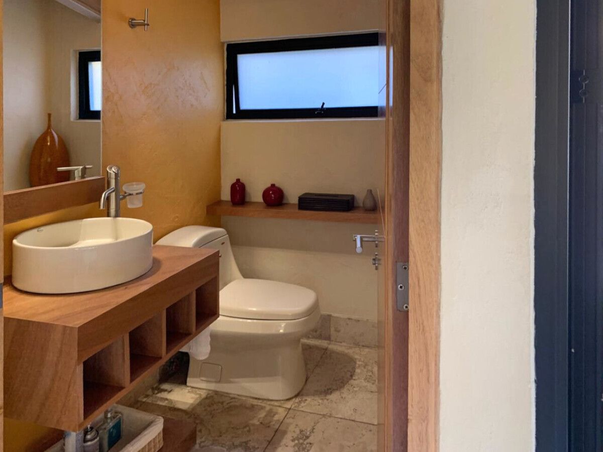 VENTA CASA EN PRIVADA LOMAS DE LAS PALMAS