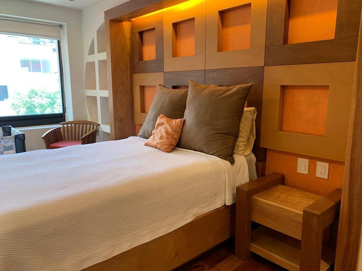 VENTA CASA EN PRIVADA LOMAS DE LAS PALMAS