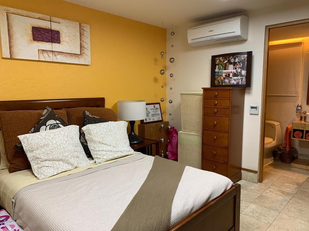 VENTA CASA EN PRIVADA LOMAS DE LAS PALMAS