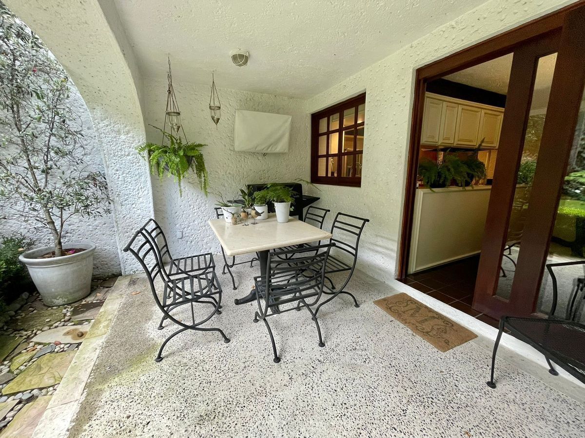 VENTA CASA EN CERRADA LOMAS DE LAS PALMAS