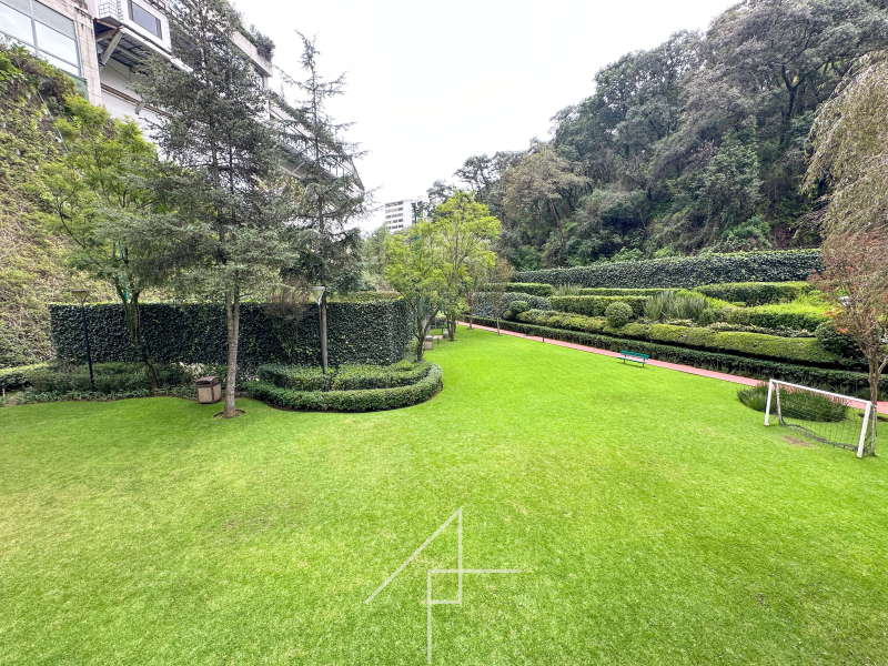Departamento En Venta En Bosques De Las Lomas