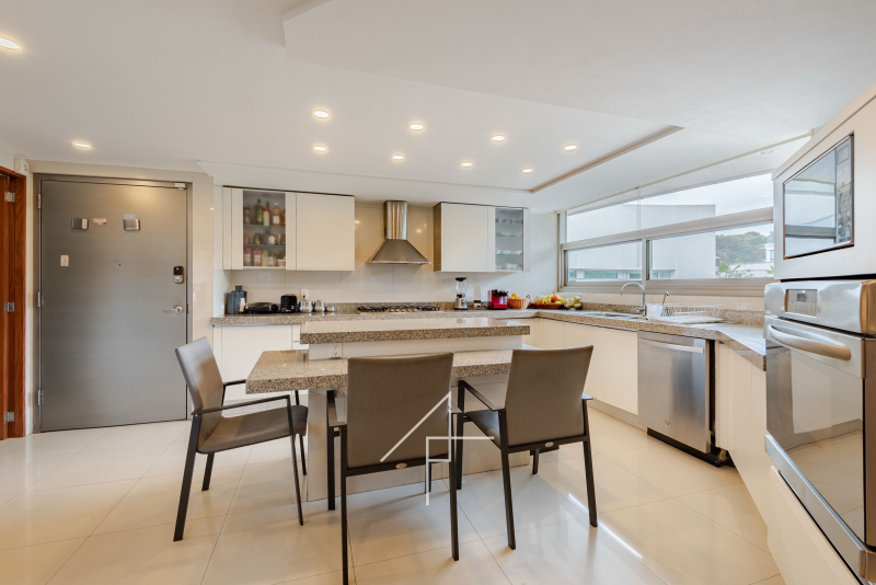 Departamento En Venta En Bosques De Las Lomas