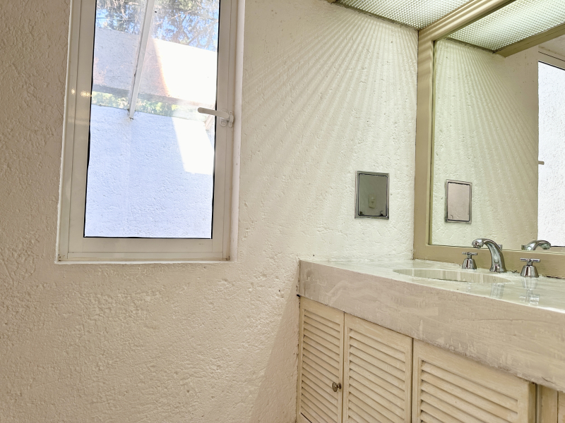 Casa En Condominio En Venta En Lomas De Bezares