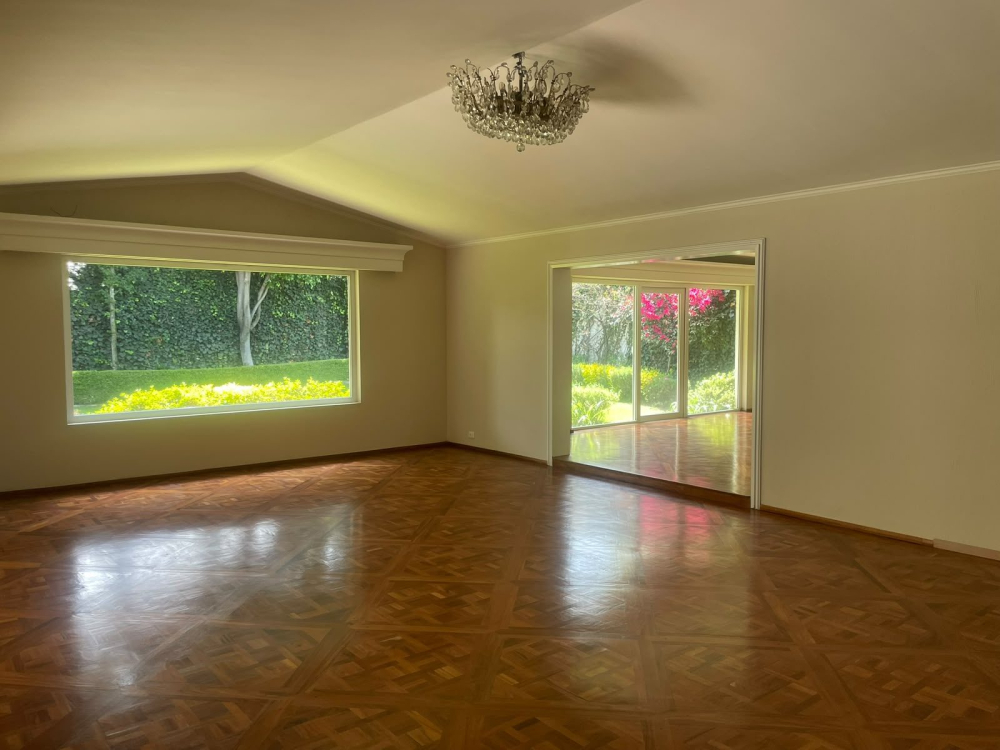 Casa En Venta En Lomas De Chapultepec
