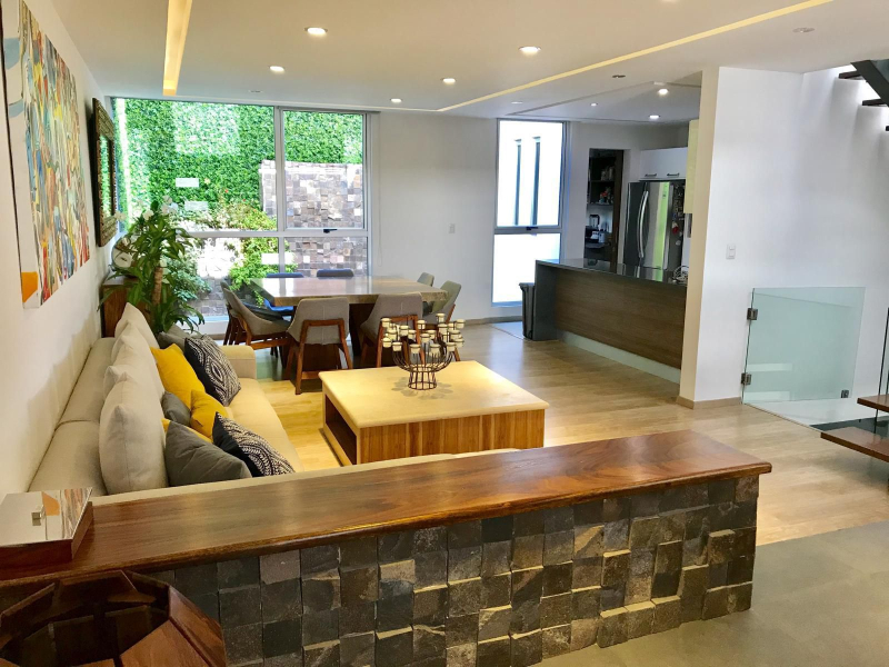 VENTA CASA EN PRIVADA - AV. JUÁREZ - CONTADERO 