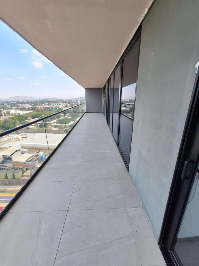Departamento En Venta En Urbania Zapopan