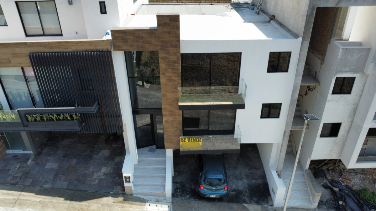 Casa en venta en Zona Esmeralda - Aqua II Altus