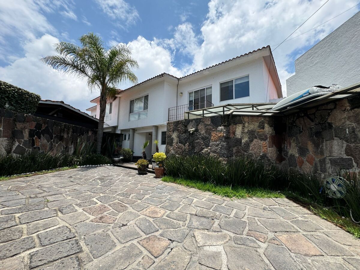 Amplia casa en venta a 5 mins de Santa Fe