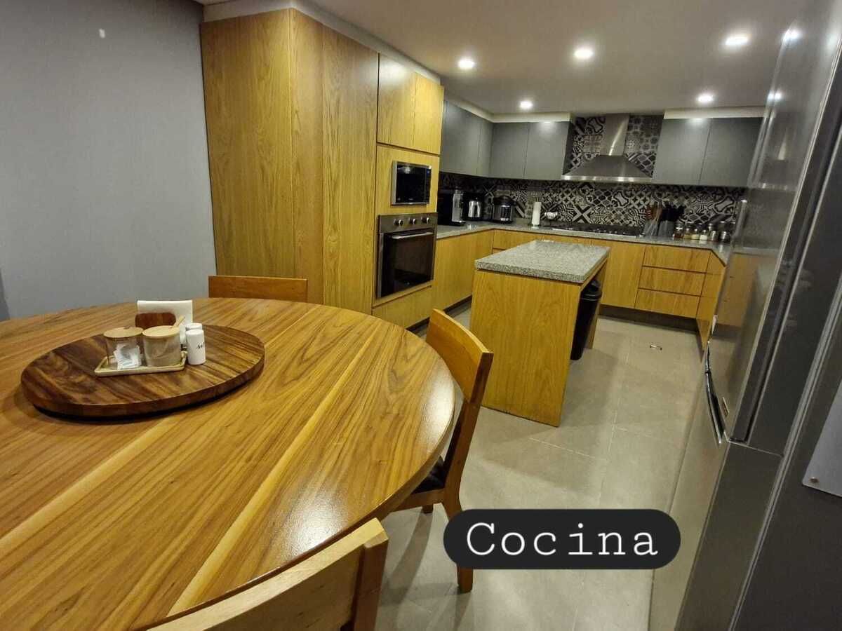 Excelente casa con muy buena ubicación