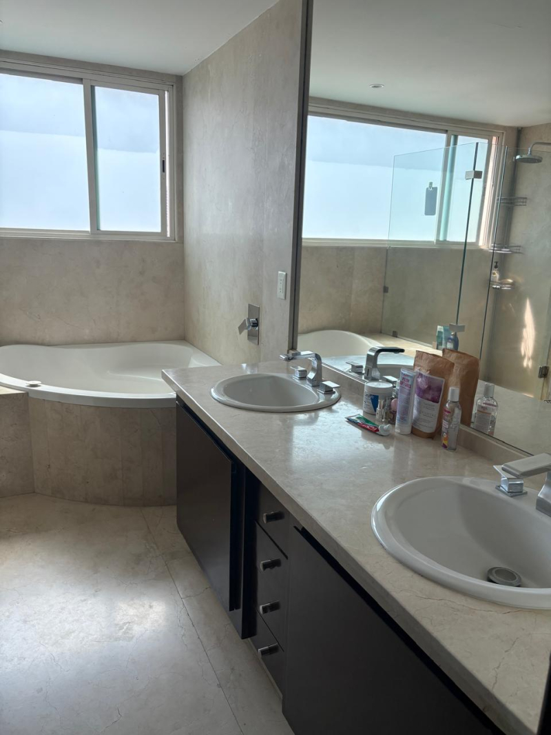 Departamento En Venta, La Enramada, Lomas Country Club