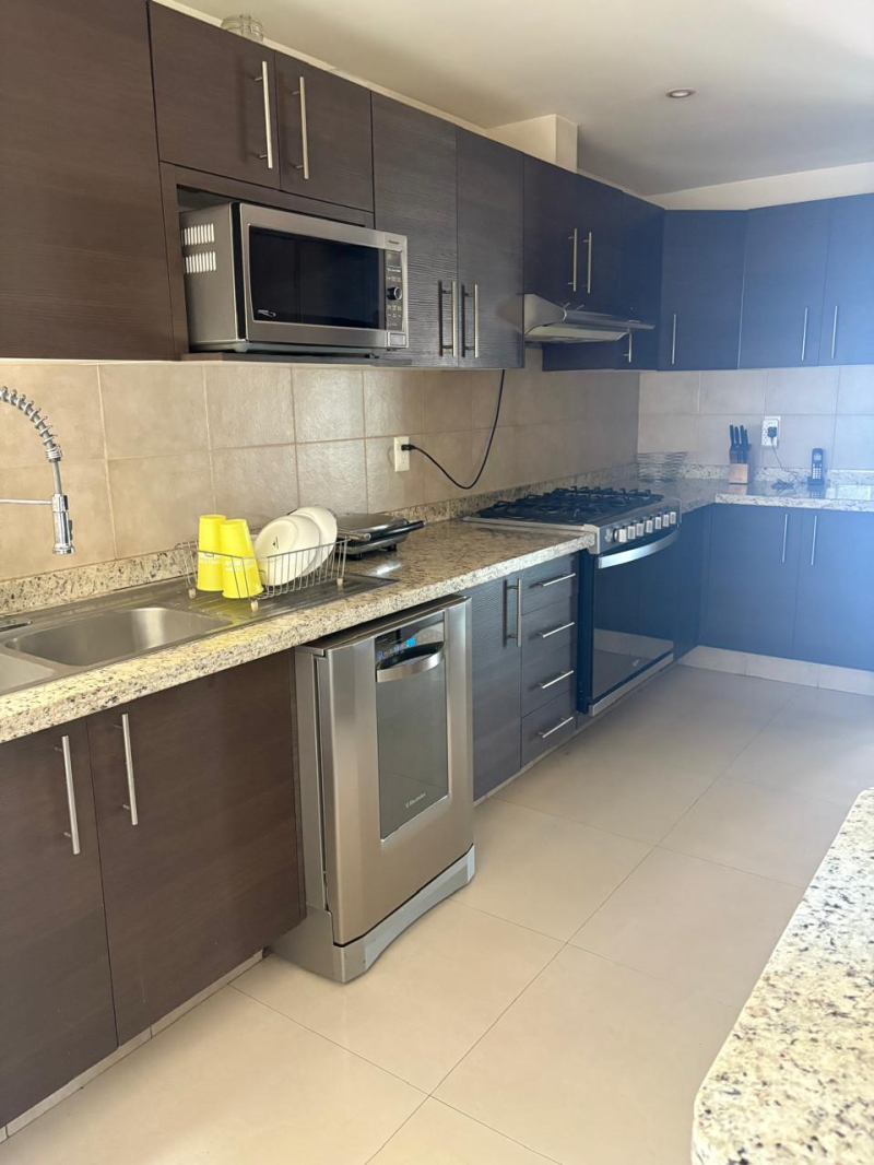 Departamento En Venta, La Enramada, Lomas Country Club