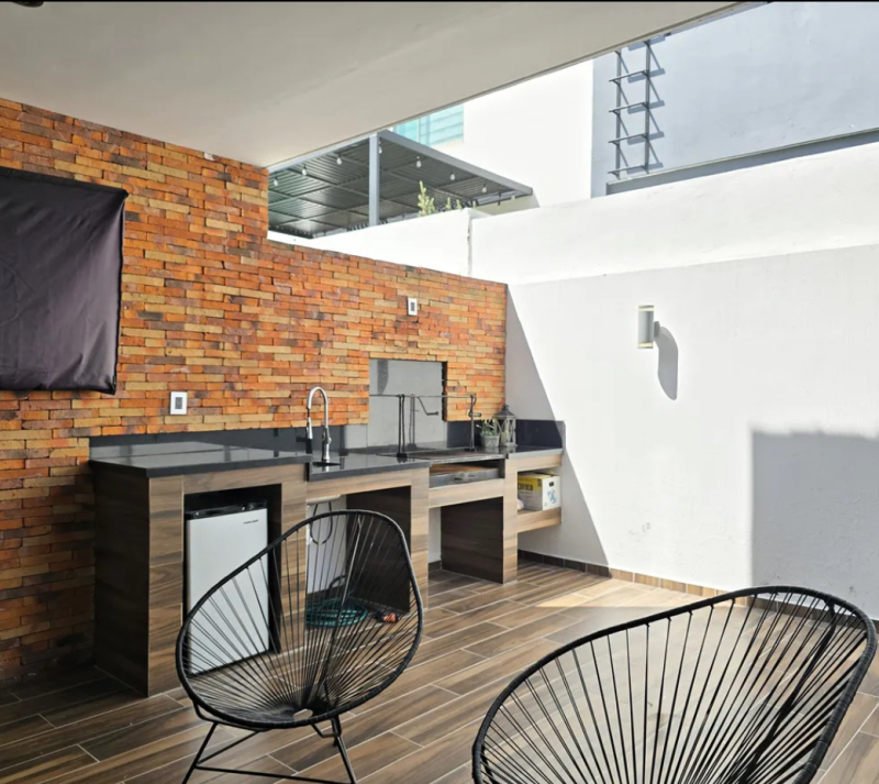 SE VENDE CASA EN CASA FUERTE 
