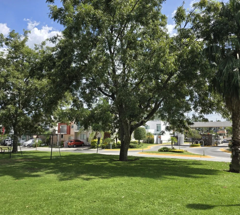 SE VENDE CASA EN CASA FUERTE 