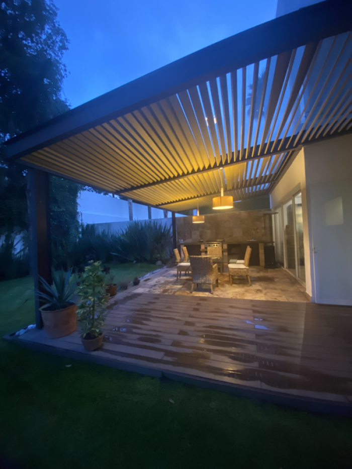 Casa En Venta En Lomas Country Club