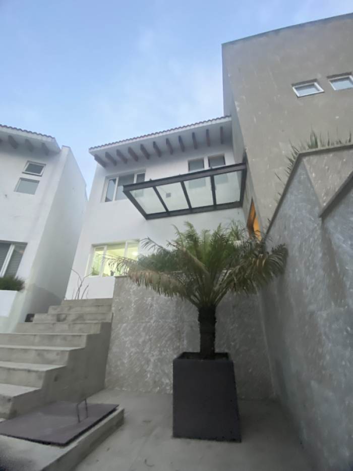 Casa En Venta En Lomas Country Club