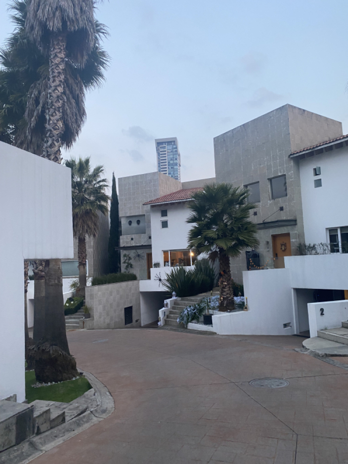 Casa En Venta En Lomas Country Club