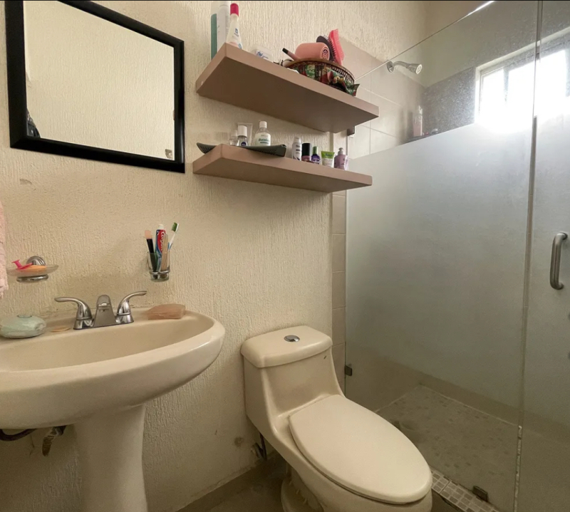Se vende casa en Alta California