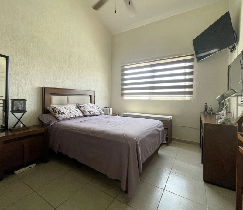 Se vende casa en Alta California