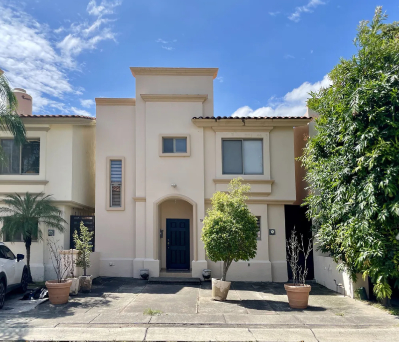 Casa en Venta en Villa California