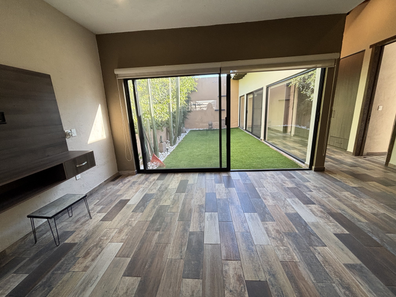 Casa En Venta En Balcones De Juriquilla