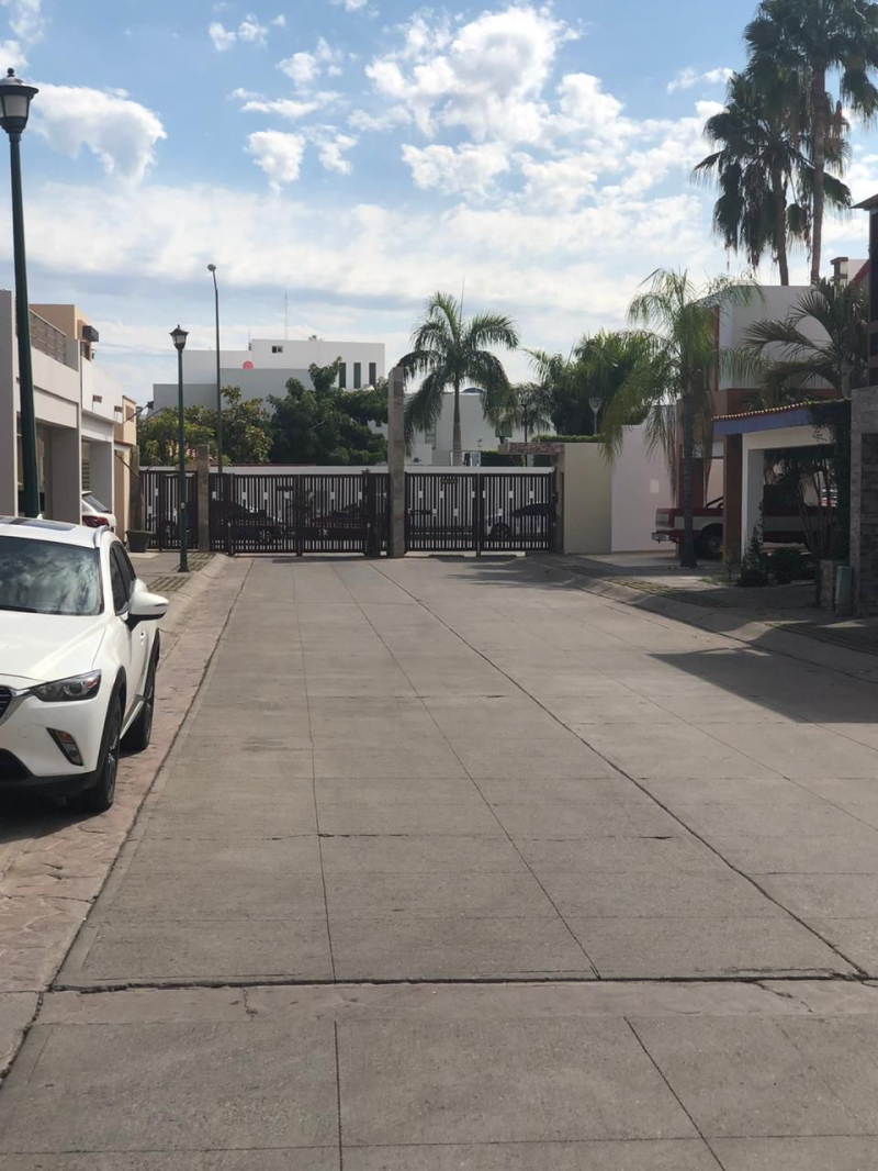 Casa En Renta En Privada La Condesa 