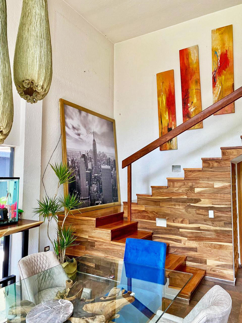 VENTA DE CASA EN LOMAS DE VISTAHERMOSA