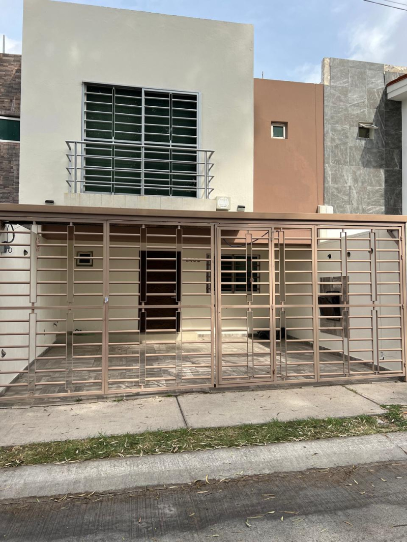 Casa en Renta junto a Altavista Residencial Zapopan