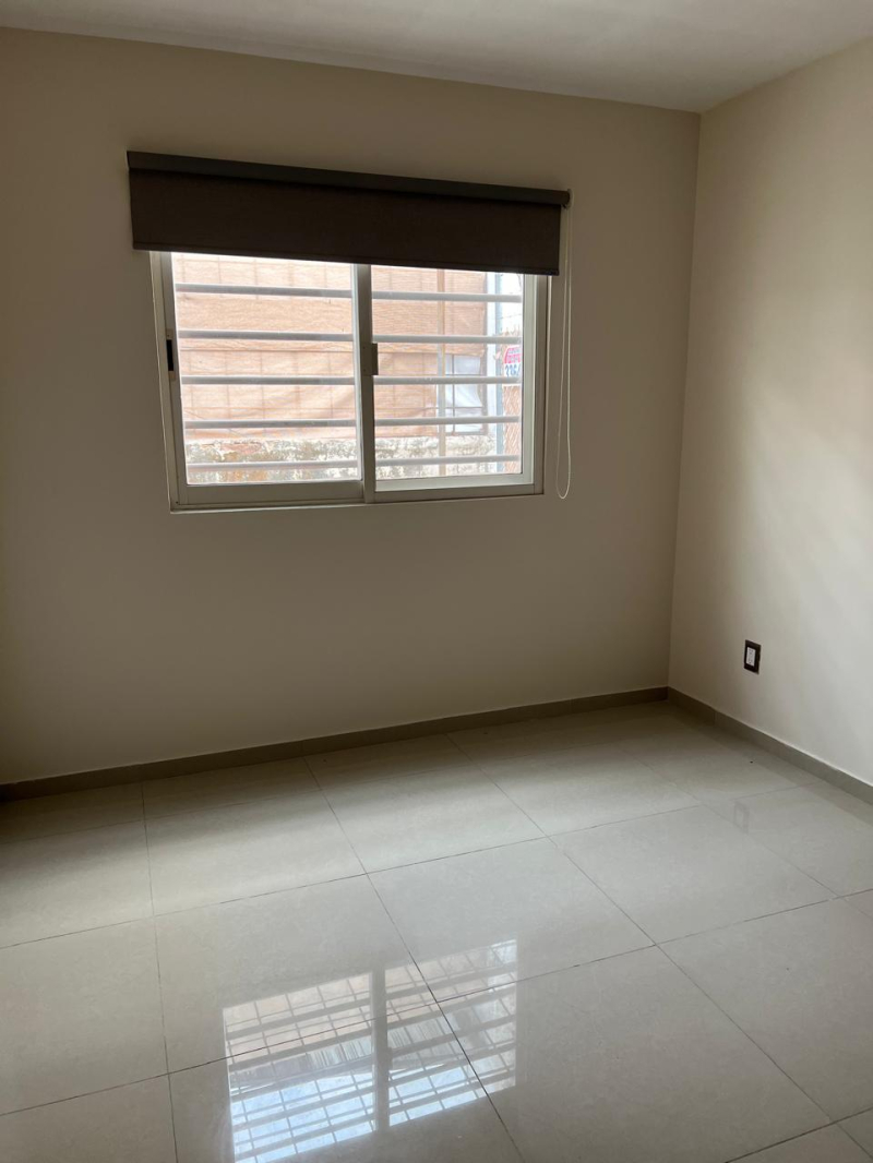 Casa En Renta Junto A Altavista Residencial Zapopan