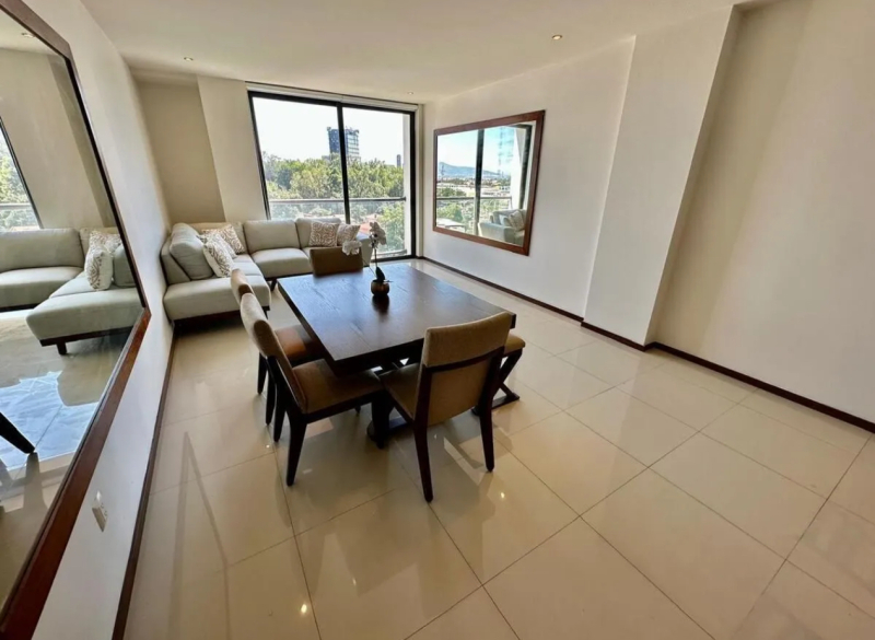 Se Vende Departamento En Colomos Providencia