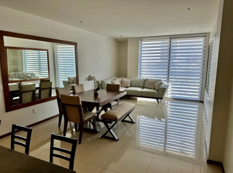 Se Vende Departamento En Colomos Providencia
