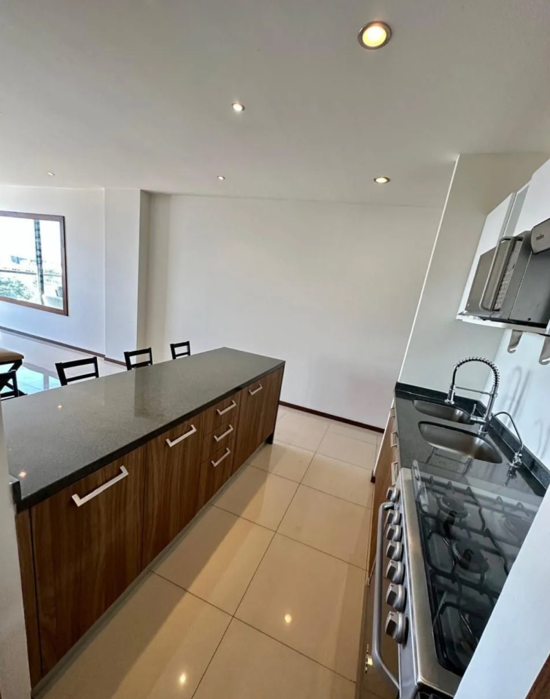 Se Vende Departamento En Colomos Providencia
