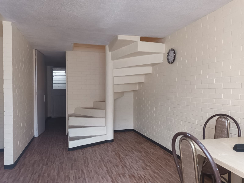 Casa En Renta En Los Reyes Ixtacala En Tlalnepantla