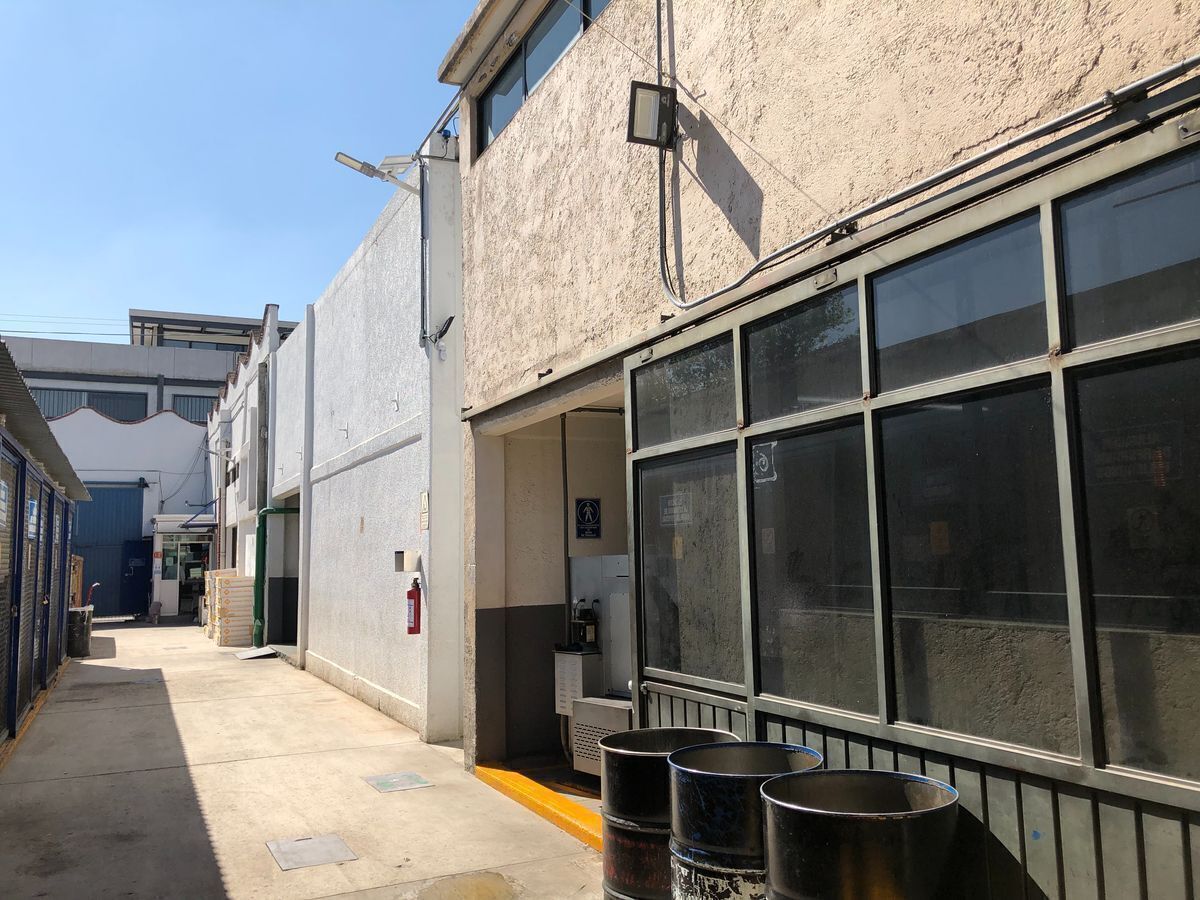 Nave en Venta en Granjas México