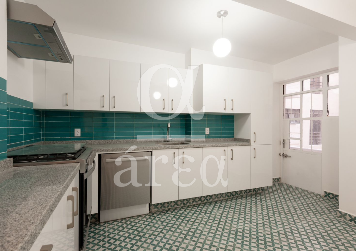 Departamento Remodelado Para Inversionistas en Condesa: Venta