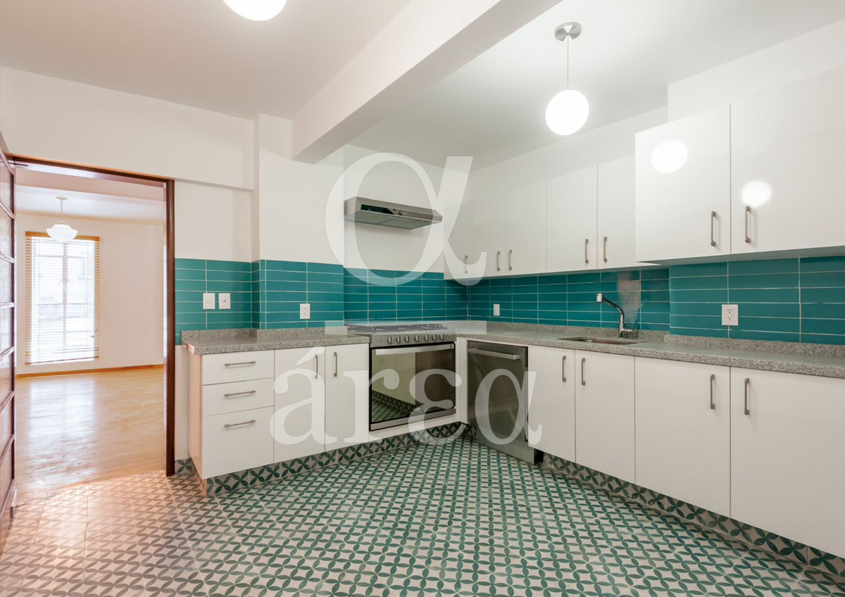 Departamento Remodelado Para Inversionistas en Condesa: Venta