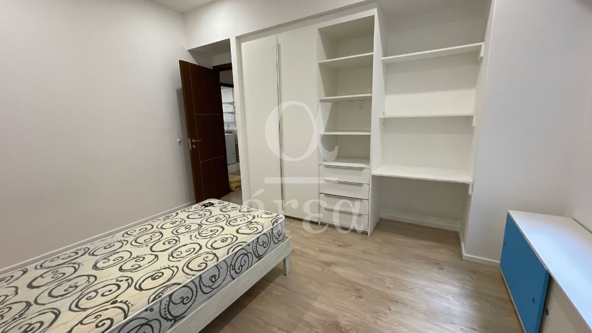 departamento semiamueblado en roma norte en venta en muy buena calle
