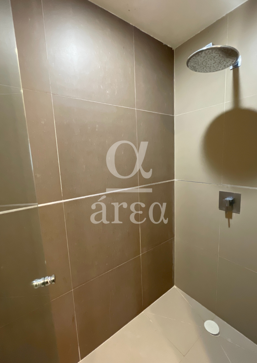 departamento semiamueblado en roma norte en venta en muy buena calle
