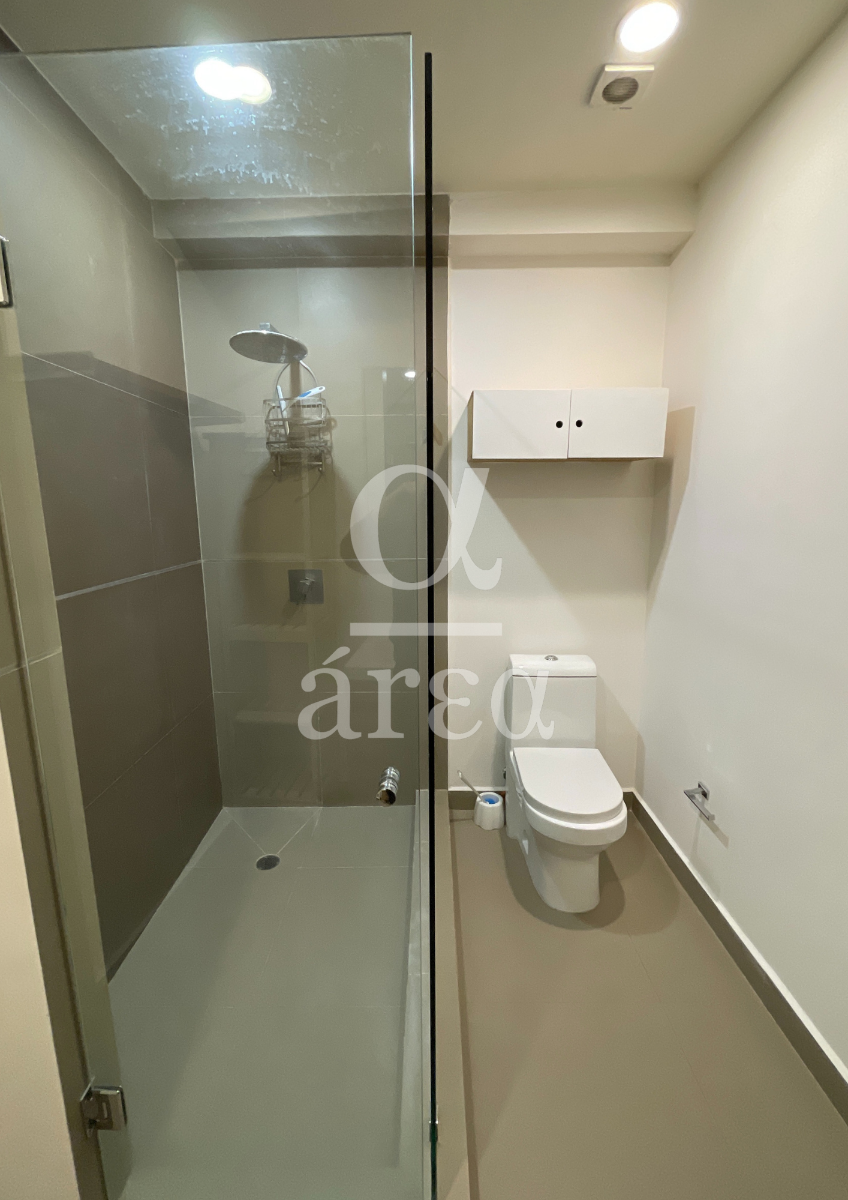 departamento semiamueblado en roma norte en venta en muy buena calle