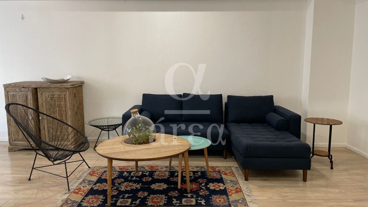 departamento semiamueblado en roma norte en venta en muy buena calle