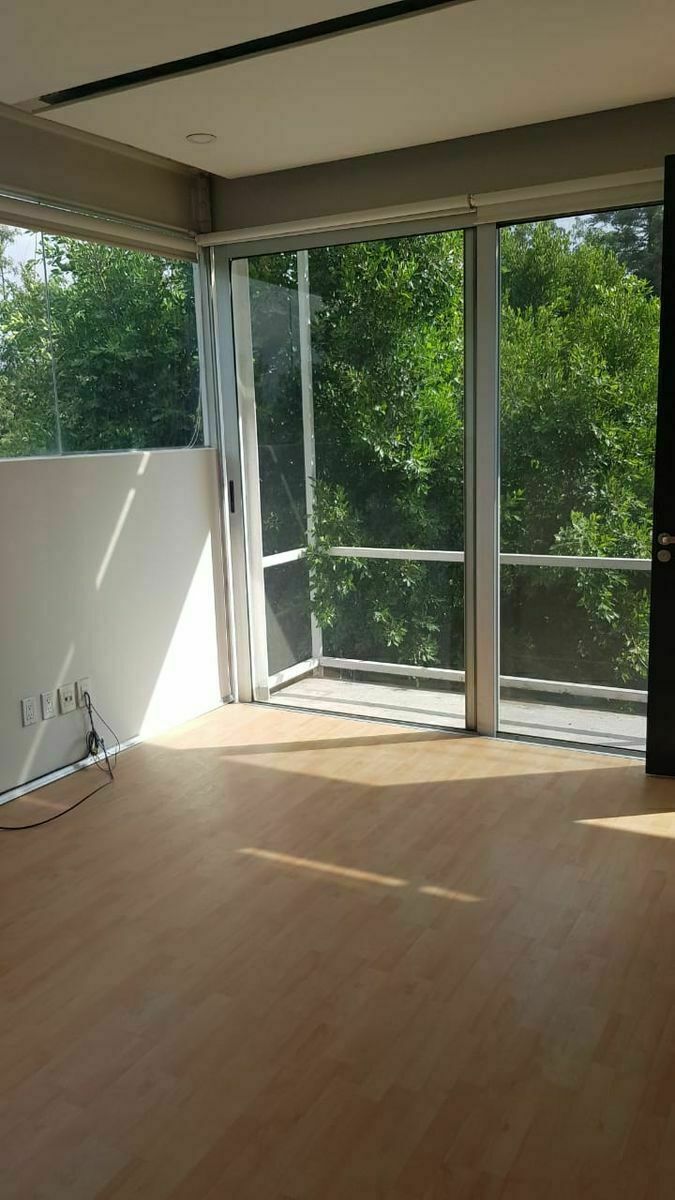 Moderno Edificio en Venta en Virreyes