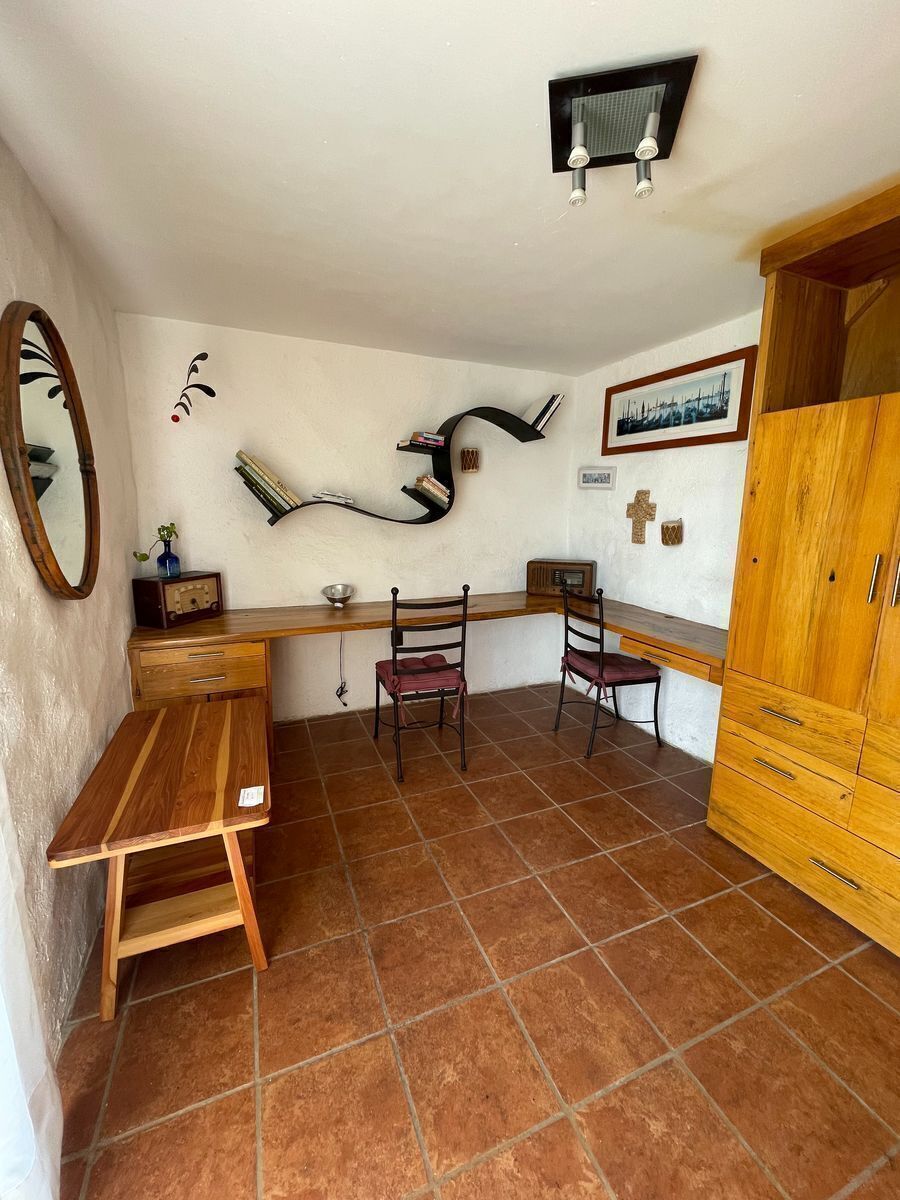 OPORTUNIDAD! Preciosa Villa Toscana en Venta en Cuernavaca