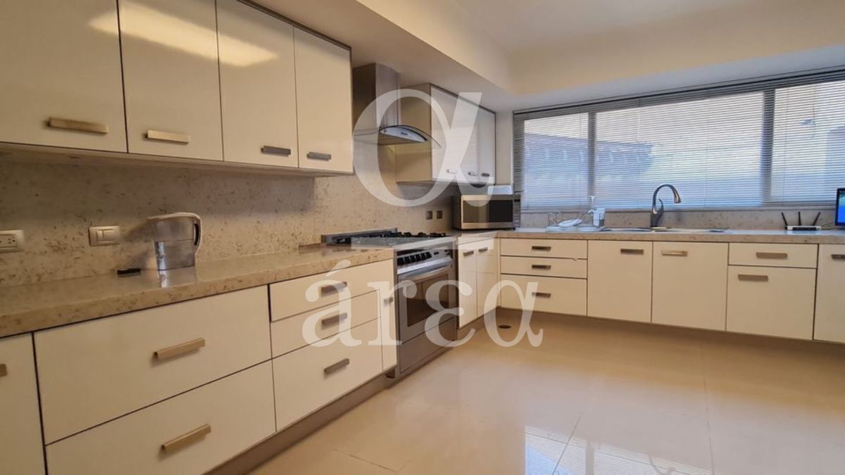 impecable residencia en venta en lomas de chapultepec