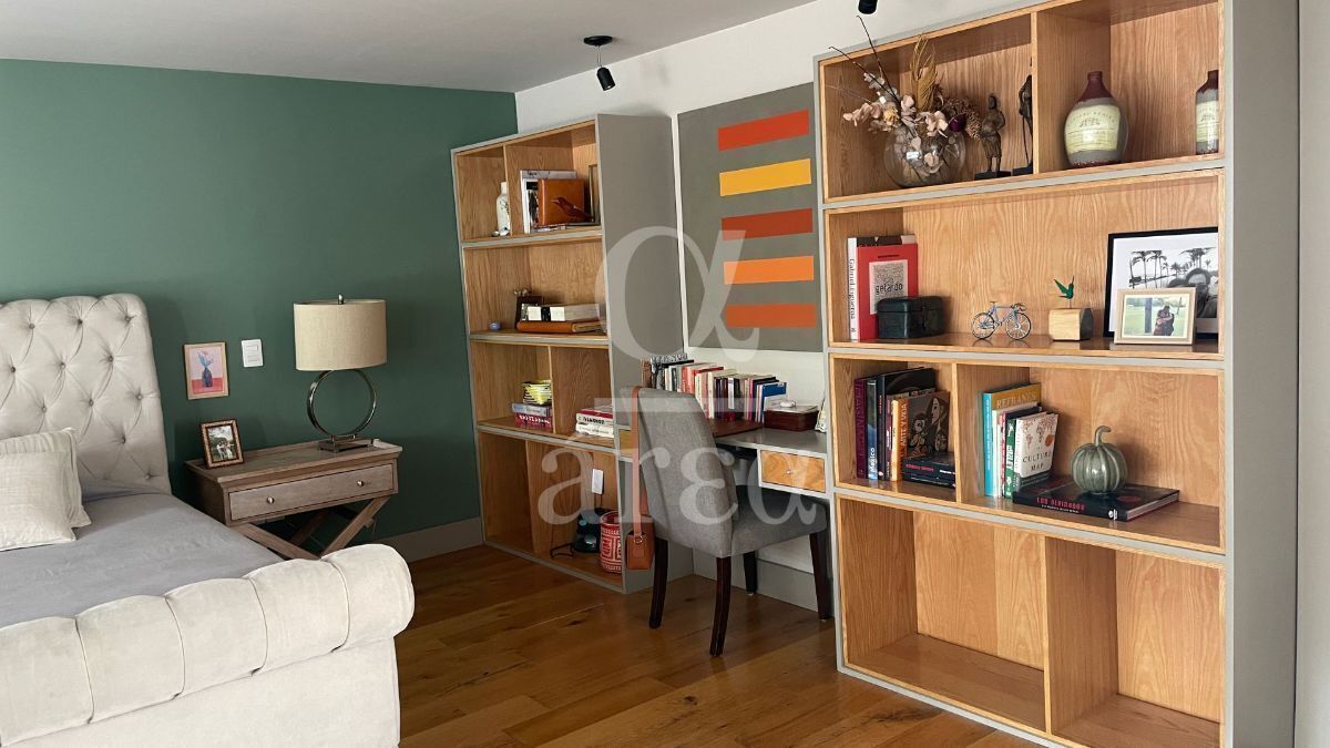 Moderna Casa en Venta cerca de Monte Líbano - en Lomas de Tecamachalco